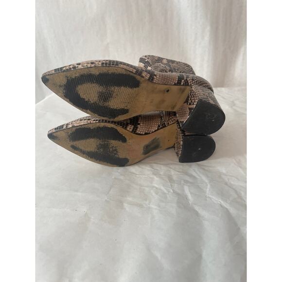 Marc Fisher Snake Print Black Brown Cream Side Zip Bootie Size 8 Women’s - Picture 7 of 9